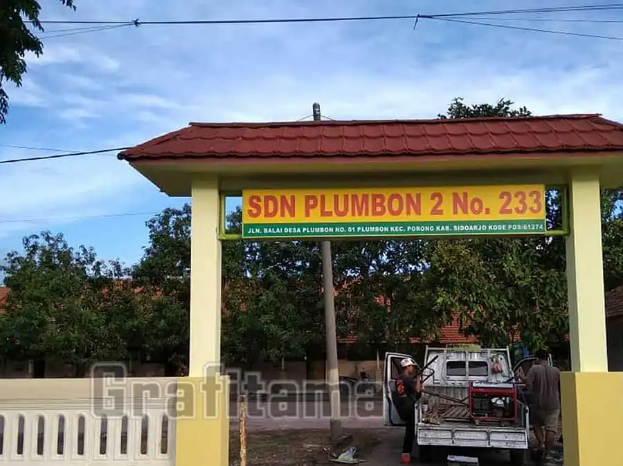 Jasa-Pembuatan-Neon-Box-1-sisi-Plang-nama-sekolahan